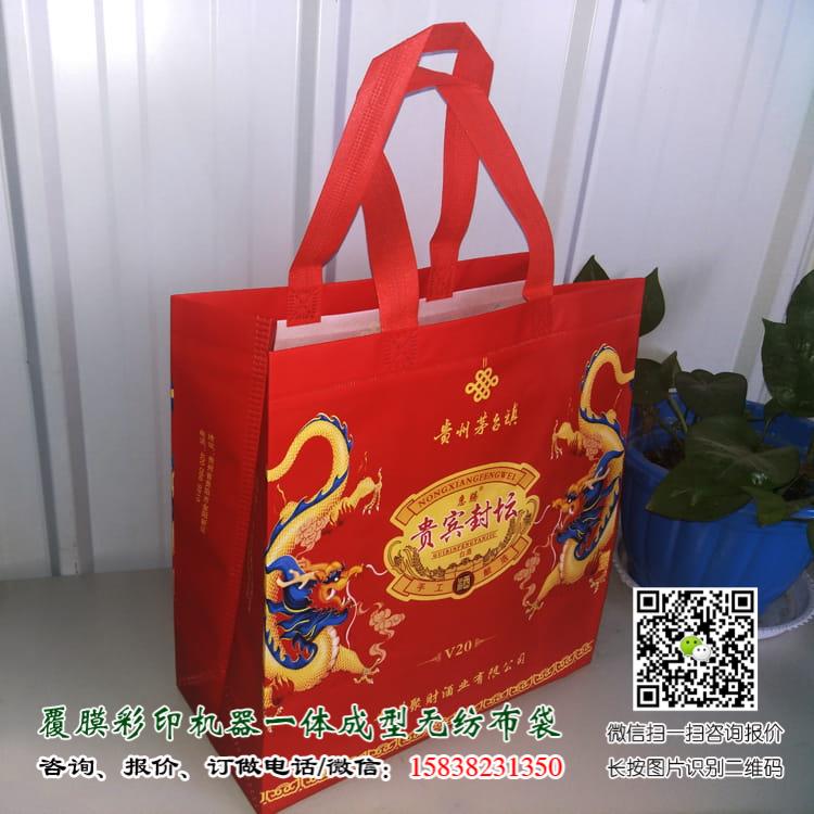 中国2款“尴尬酒”,普通人嫌它包装简陋,行家却用来招待贵宾 好酒无需繁杂包装  第2张 中国2款“尴尬酒”,普通人嫌它包装简陋,行家却用来招待贵宾 好酒无需繁杂包装  第2张