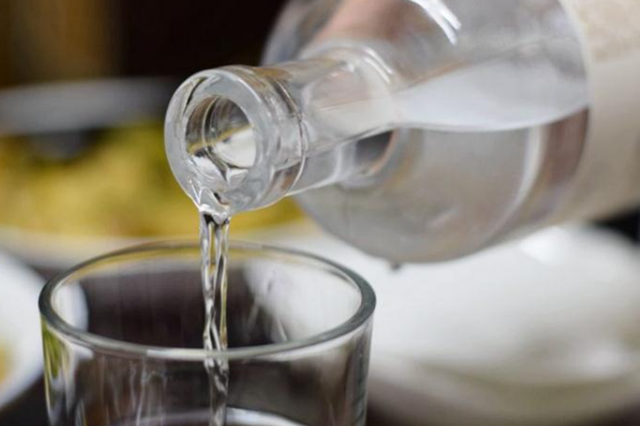 超市里3款酒“真憋屈”!明明是粮食好酒,却因包装遭人嫌弃 第5张 超市里3款酒“真憋屈”!明明是粮食好酒,却因包装遭人嫌弃 第5张