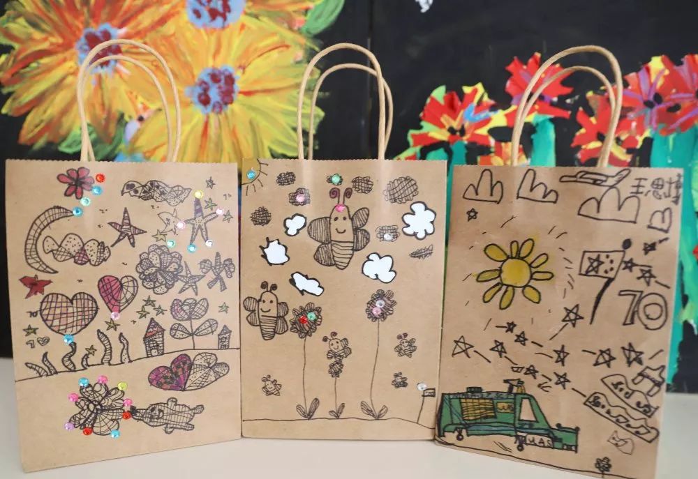 美工教室 | 牛皮纸袋创意画 第12张 美工教室 | 牛皮纸袋创意画 第12张