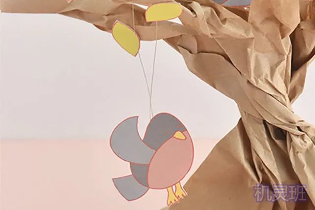 儿童环保手工:回收牛皮纸袋制作小鸟乐园(步骤图解) 第12张 儿童环保手工:回收牛皮纸袋制作小鸟乐园(步骤图解) 第12张