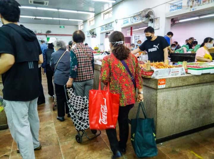 “限塑令”下,布袋比塑料袋更环保?专家详解,这类布袋比塑料污染更严重 第1张 “限塑令”下,布袋比塑料袋更环保?专家详解,这类布袋比塑料污染更严重 第1张