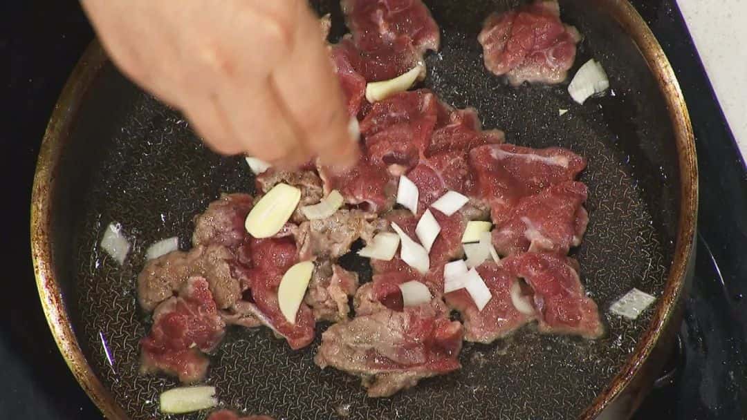 【养生厨房】今日菜谱《小米袋肉蔬》  第9张
